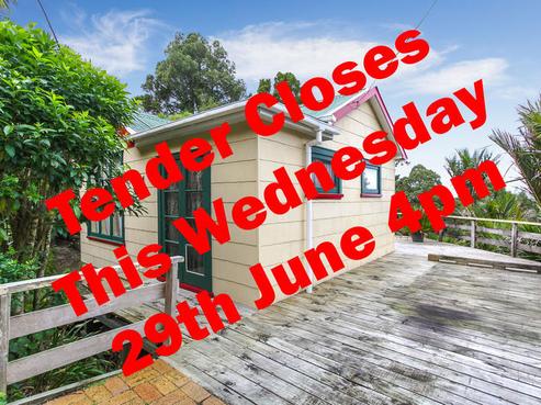 42 Huia Road, Titirangi