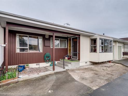 2/85 Meeanee Road, Taradale