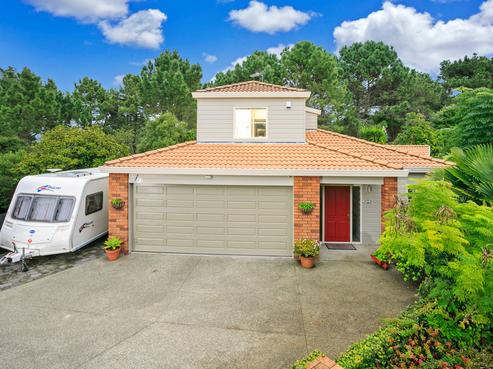 2/11 Mandica Place, Sunnynook