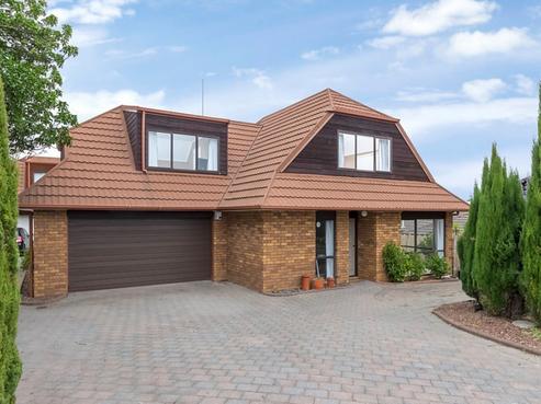 1/8 Orangewood Drive, Northpark