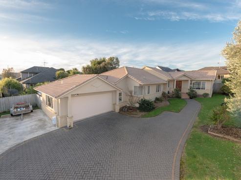 9 Burleigh Place, Rototuna