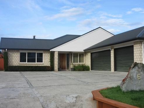 6 Pukaki Avenue, Ngahere