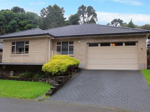 5 Garden Court, Woodhill