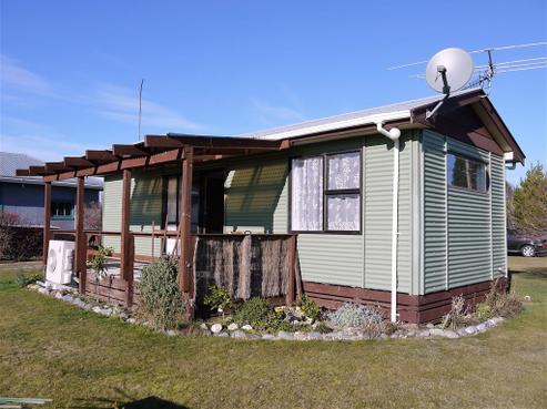 5 Domain Road, Ettrick