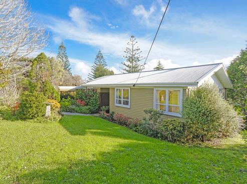 671 South Titirangi Road, Titirangi