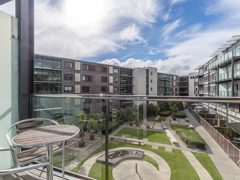 306/125 Customs Street West, Auckland Central