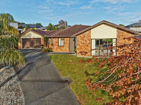 11 Dove Place, Schnapper Rock