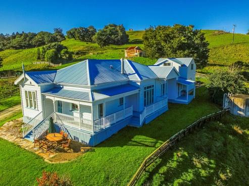 10 Hungry Creek Road, Puhoi
