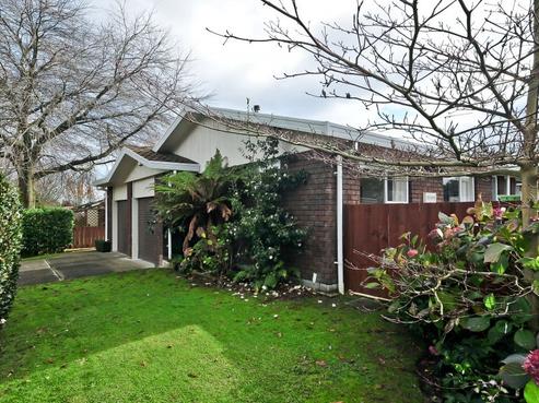 34 Chequers Avenue, Chartwell