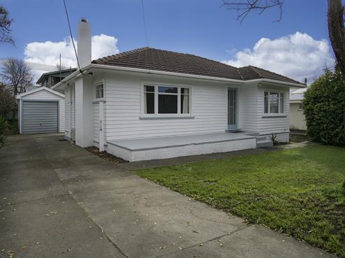 12 Bledisloe Avenue, Stoke