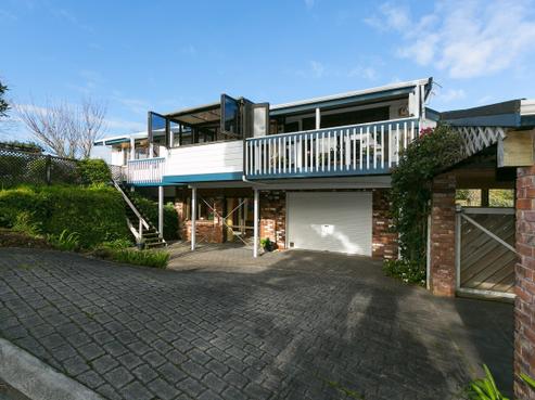55 Karina Road, Merrilands