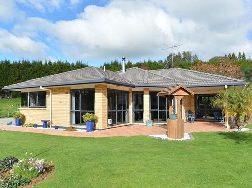 17 Logan Cameron Road, Kauri