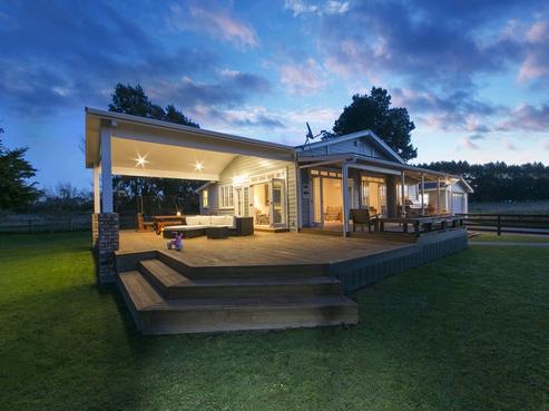 21 Farrand Road, Kumeu