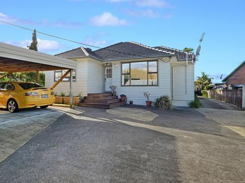90 Target Road, Totara Vale