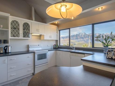142A Fernhill Road, Fernhill/Sunshine Bay