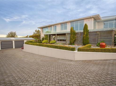 339 Mount Pleasant Road, Mount Pleasant
