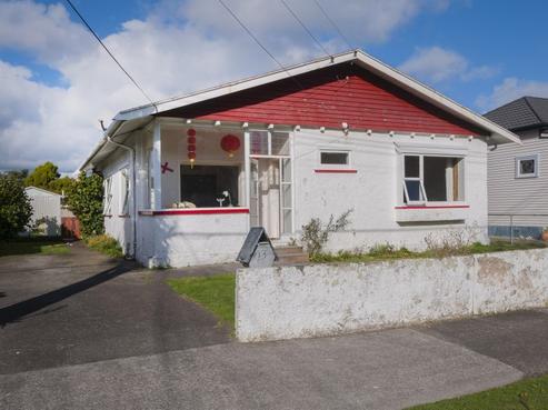 13 Kiwi Street, Alicetown