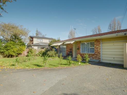 139 Dey Street, Hamilton East
