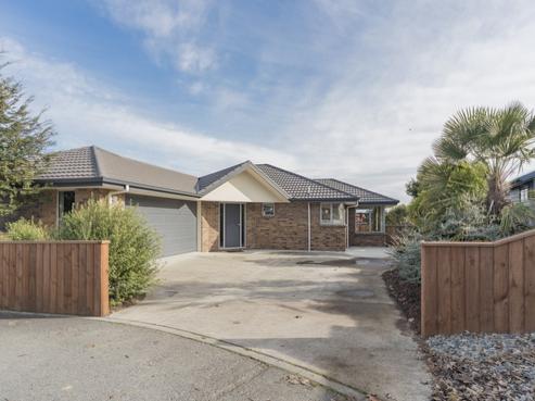 2 Hazells Way, Wakatu