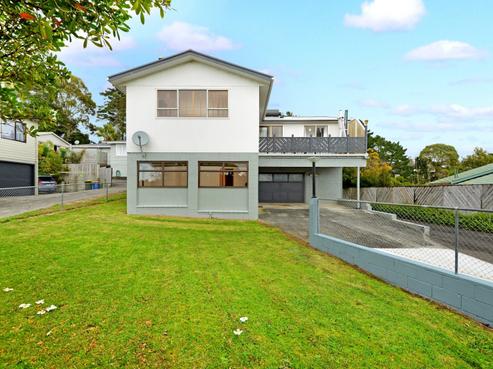 36 Alexander Avenue, Torbay