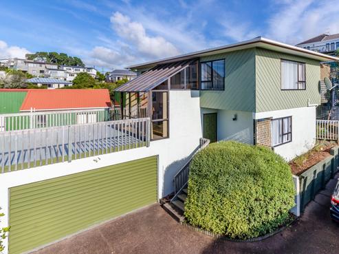 2/15 Elmira Place, Browns Bay
