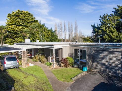 39 Hooker Avenue, Chedworth