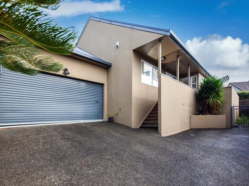 12 Sailfish Drive, West Harbour