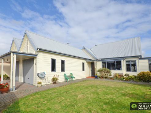 12 Brentwood Avenue, Kamo