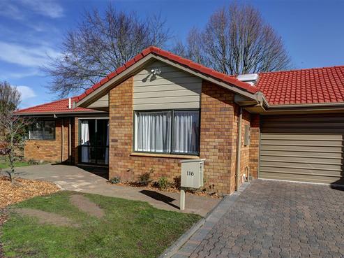 116 Briarwood Drive, Flagstaff