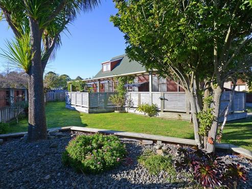 34 Roband Crescent, Brown Owl