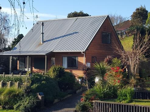 95 James Cook Street, Havelock North