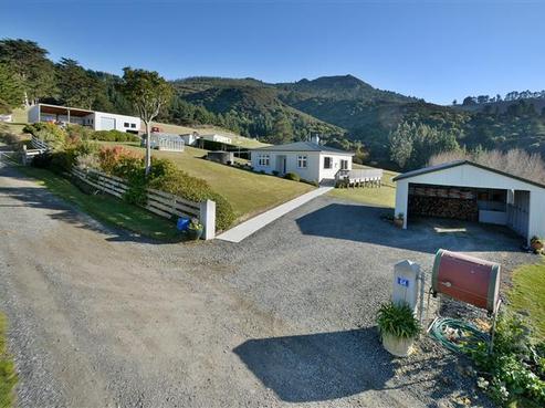 64 Lewis Street, Purakaunui