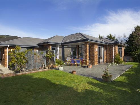 33 Park Drive, Richmond