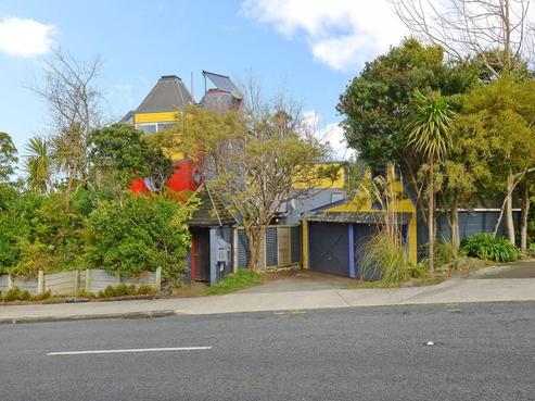 101 Tirohanga Road, Tirohanga