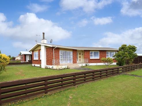 1 Dewe Avenue, Feilding