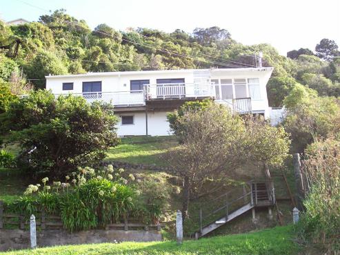10 Korokoro Road, Korokoro