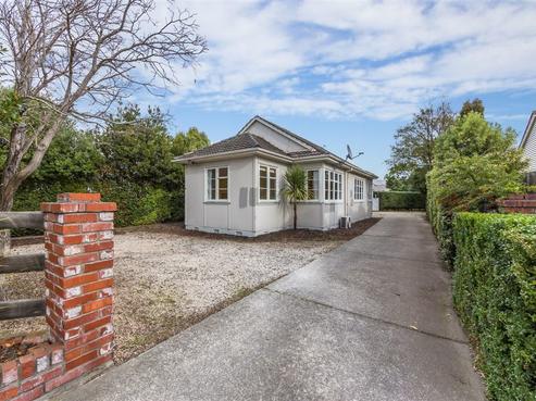 13 Denvir Street, Strowan