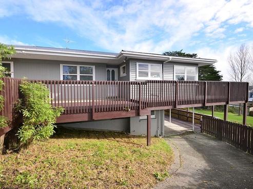 232 Sunset Road, Windsor Park