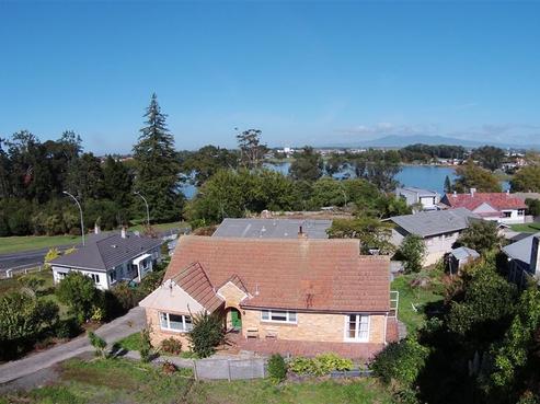 128 Lake Road, Frankton
