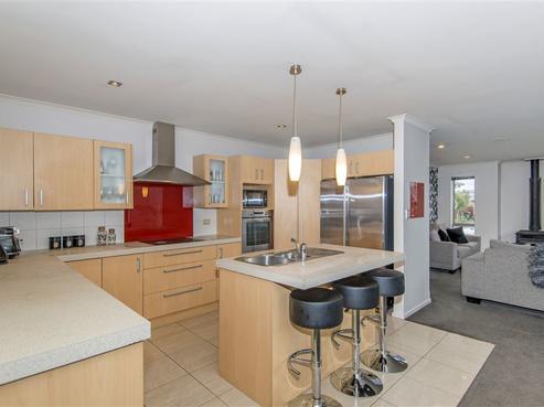 8 Aintree Place, Rangiora