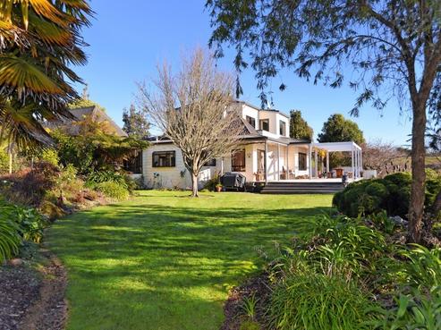 179 Westdale Road, Redwood Valley