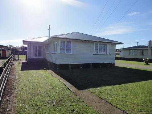 57 Kauae Street, Manaia