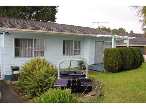 4A Escalona Street, Kamo