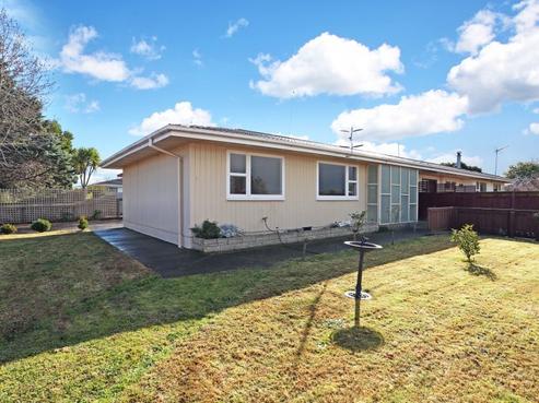 393 Kennedy Road, Pirimai