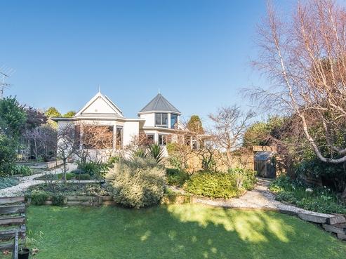 43 Tui Crescent, Waikanae