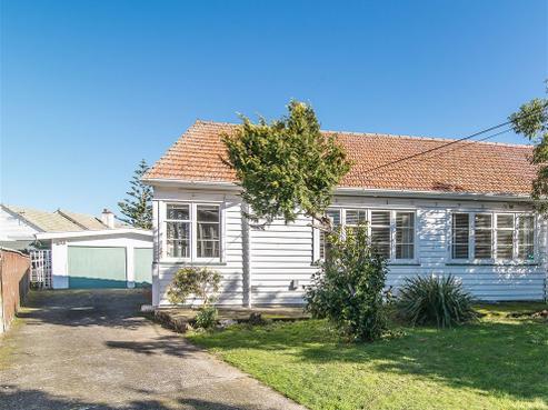 9 Avery Grove, Boulcott