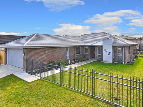 104 Parkhaven Drive, Rosehill