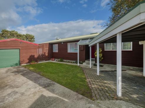13 Maple Grove, Maungaraki