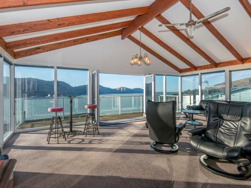 27 Ranui Crescent, Diamond Harbour