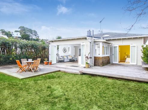 8 Parkhill Road, Morningside